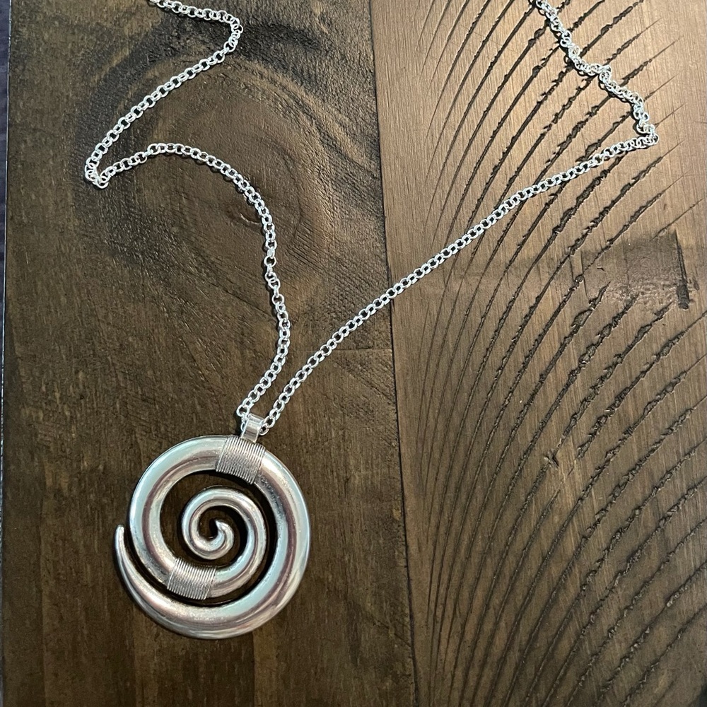 28” chain and pendant